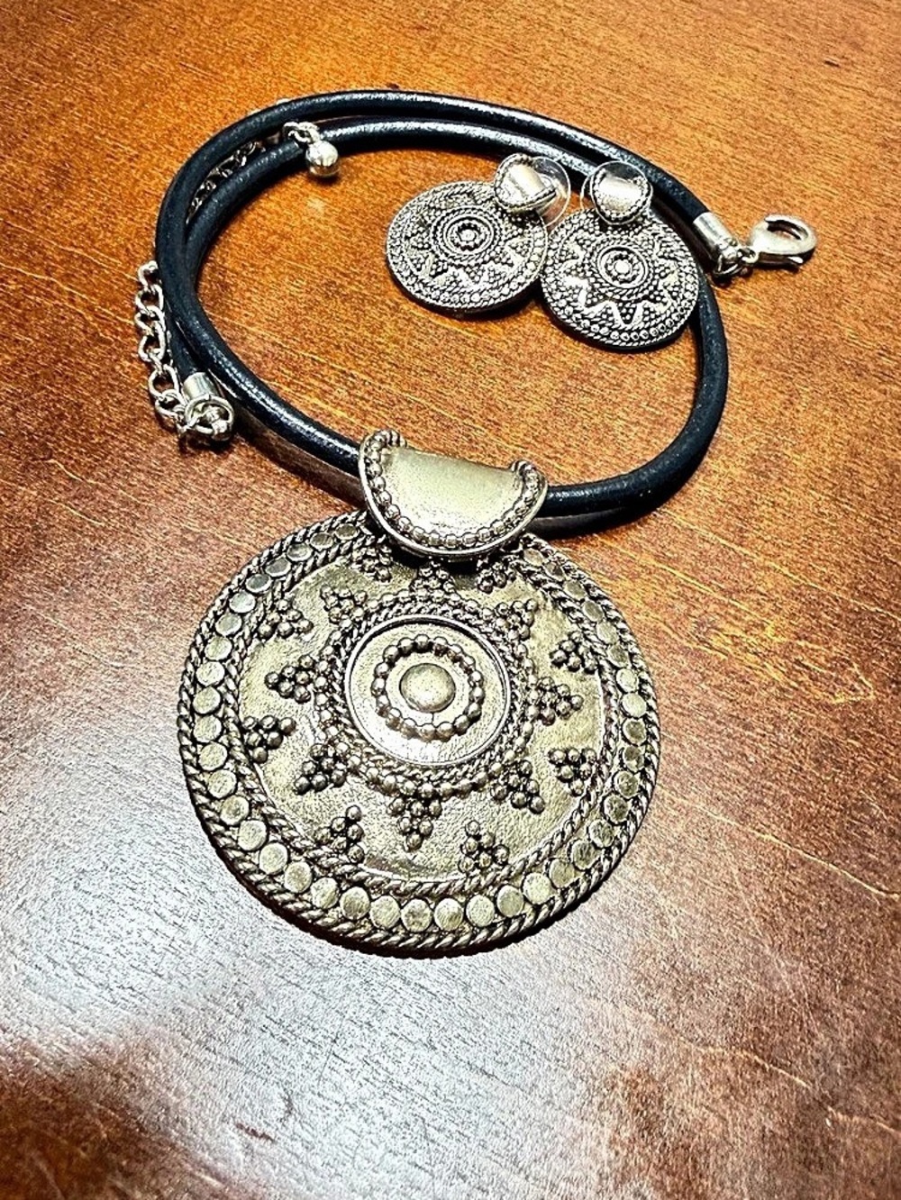 Chico's Silver & Black Pendant Necklace Set